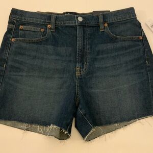GAP High Rise Denim Womens Shorts 31 Easy Through the Hips & Thighs
